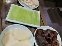-红九格老火锅(三峡广场店)