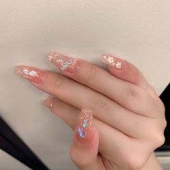 -M Nails & Beauty美甲美睫美体