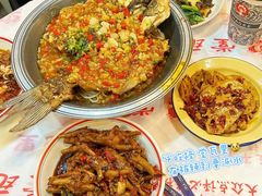 -堂瓦里·33年传统赣菜(第一街区店)