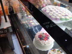 -皇后西斯汀饼店(文化路店)