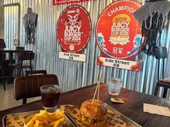 -Side Street街旁(交道口店)