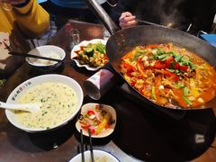 -富正毅三下锅·湘西韵味(天门山索道店)
