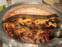 -朱氏胖子烂火锅(洪崖洞店)
