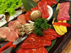 -炼火烤肉店
