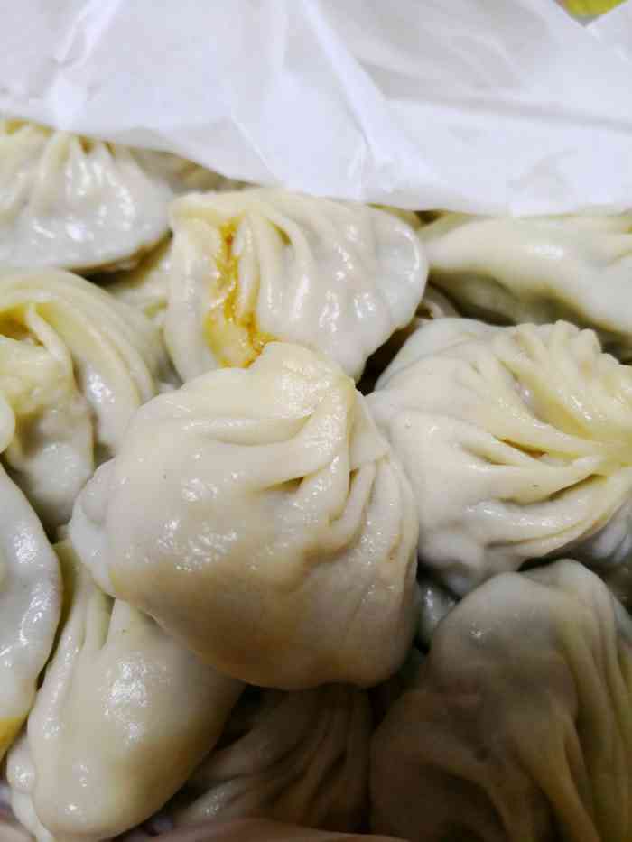 顺客福(曹张店)-"顺客福小笼包子,馄饨店就在曹张新村菜场对.