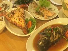 -拉威海鲜市场