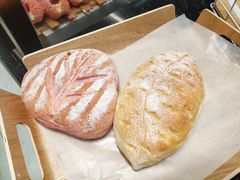 -奈雪的茶(亨特国际广场店)