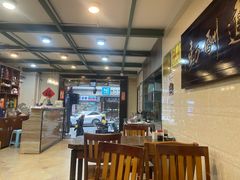 -周家大连水饺(美专校街店)