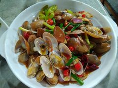 -四川小胡子海鲜(丁村万人海鲜广场店)