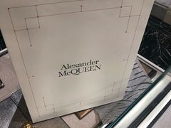 -Alexander McQueen(远洋太古里店)