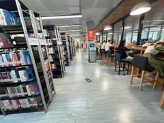 -朝阳区图书馆(小庄店)