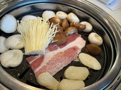 -韩香福烤肉庄园(荣成店)