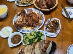 -老天桥酱肉烧饼夹肘子(天桥店)
