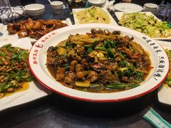 -鲁南仔·滕州炒鸡(经三路店)