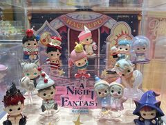 -泡泡玛特POPMART(上海环球港店)