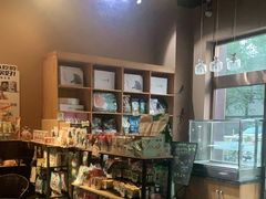 -美联众合动物医院(唯恩分院)