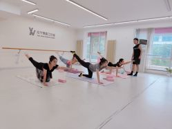 -佑宁舞蹈工作室