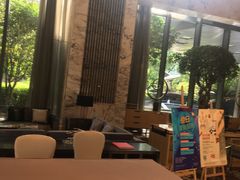-上海漕河泾万丽酒店