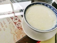-周大娘牛乳(旧寨古村总店)