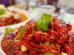 -海盗船. 龙虾烧烤. 酒馆