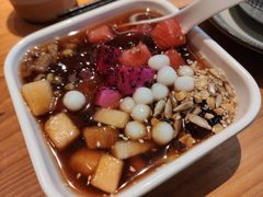 -野山舂·贵州现舂酸汤火锅(鸿通城店)