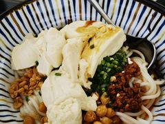 豆花米线-多味居(剪子巷店)
