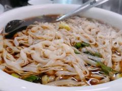-余杨鸭鸭餐厅