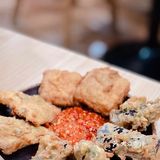 澳门探店｜这里的姜黄饭配沙爹鸡串刷新了我对印尼菜的认知！