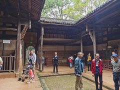 景点-上饶集中营李村叶挺将军囚室