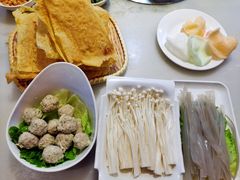 -小骨煲金华砂锅(转塘金街美地店)