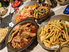 -巴厘龙虾·榜首油焖大虾(音乐学院·沿江酒馆店)