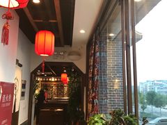 -亿诣蝎府炸酱面羊蝎子火锅(酷车小镇店)