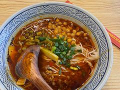 -魔都三兄弟酸辣粉·蘸卤炸串(虹桥万科店)