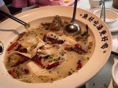 -江渔儿酸菜鱼(港湾1号店)