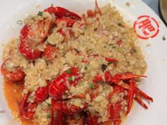 -肥肥虾庄·金牌油焖大虾(杨园滨江时代walk店)