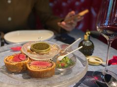 惠灵顿牛排-弦月窗LUNETTE BY AMANDA(复兴路店)