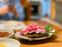 -草家酱蟹炭火烤肉店(珲春南路一店)