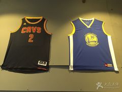 -大鹏体育·RUCKER篮球公园(西沣一路店)