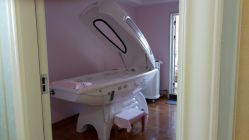 -爱妈月子会所(汕樟总店)