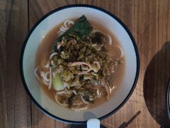 -新盈光·云会所(百丈东路店)