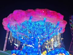 -淄博花灯齐彩城