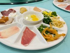 -维笙望湖·天膳源蒙自过桥米线