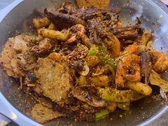 -嘎嘎鸭下巴·爆辣干锅(明教寺店)