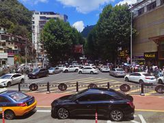 -黔灵山公园