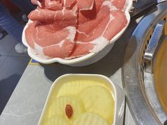 -生活如沸·顺德水牛奶火锅(人民广场店)