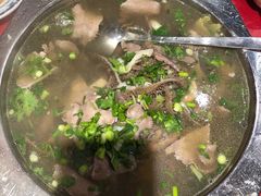 -谢老五跷脚牛肉·非遗传承店
