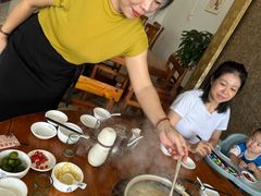 -15年老字号鑫鑫猪肚鸡·椰子鸡海南火锅(兴隆华侨农场店)