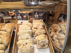 -汉柏麦香德国面包房(海信店)