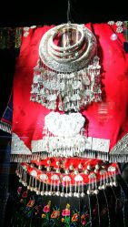 -凤凰县苗族银饰锻制技艺传习所