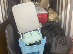 -安东易迷你自助仓储寄存仓库(草桥店)